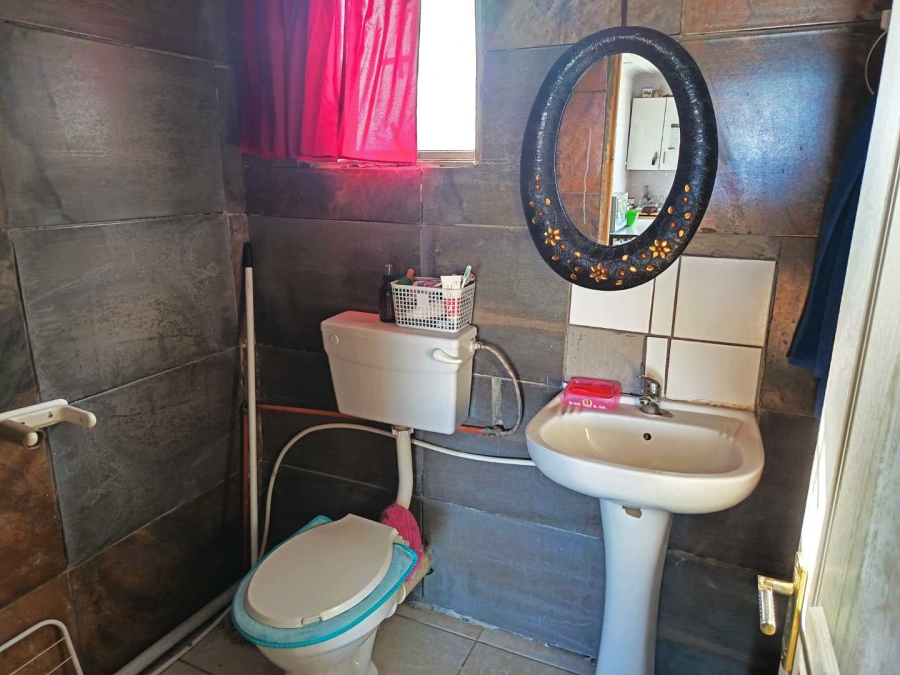 5 Bedroom Property for Sale in Fisherhaven Western Cape